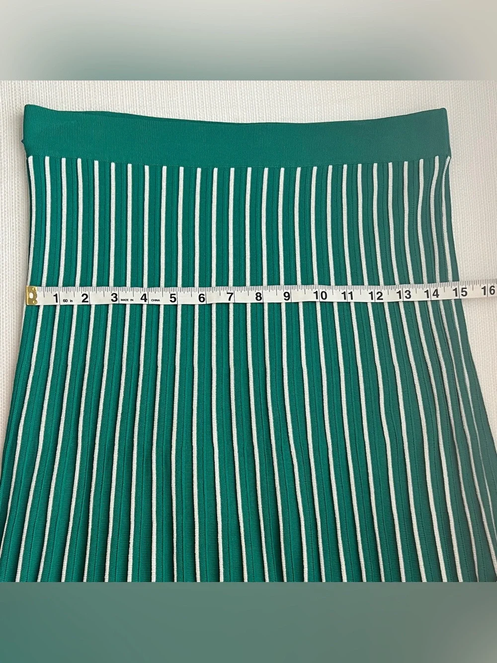 Astr brand label